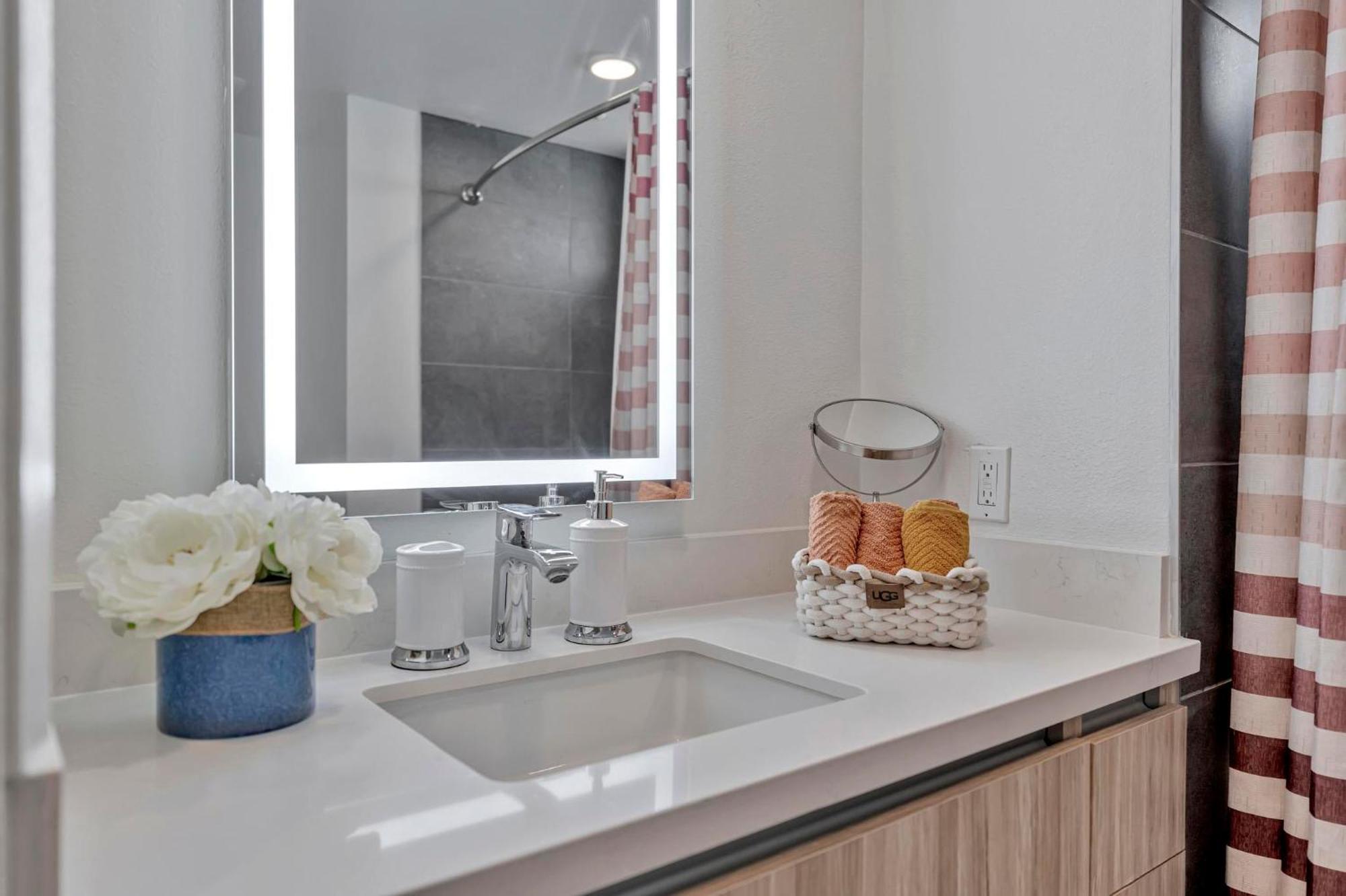 7 Large Down Town Santa Monica Apartment Los Angeles Bagian luar foto